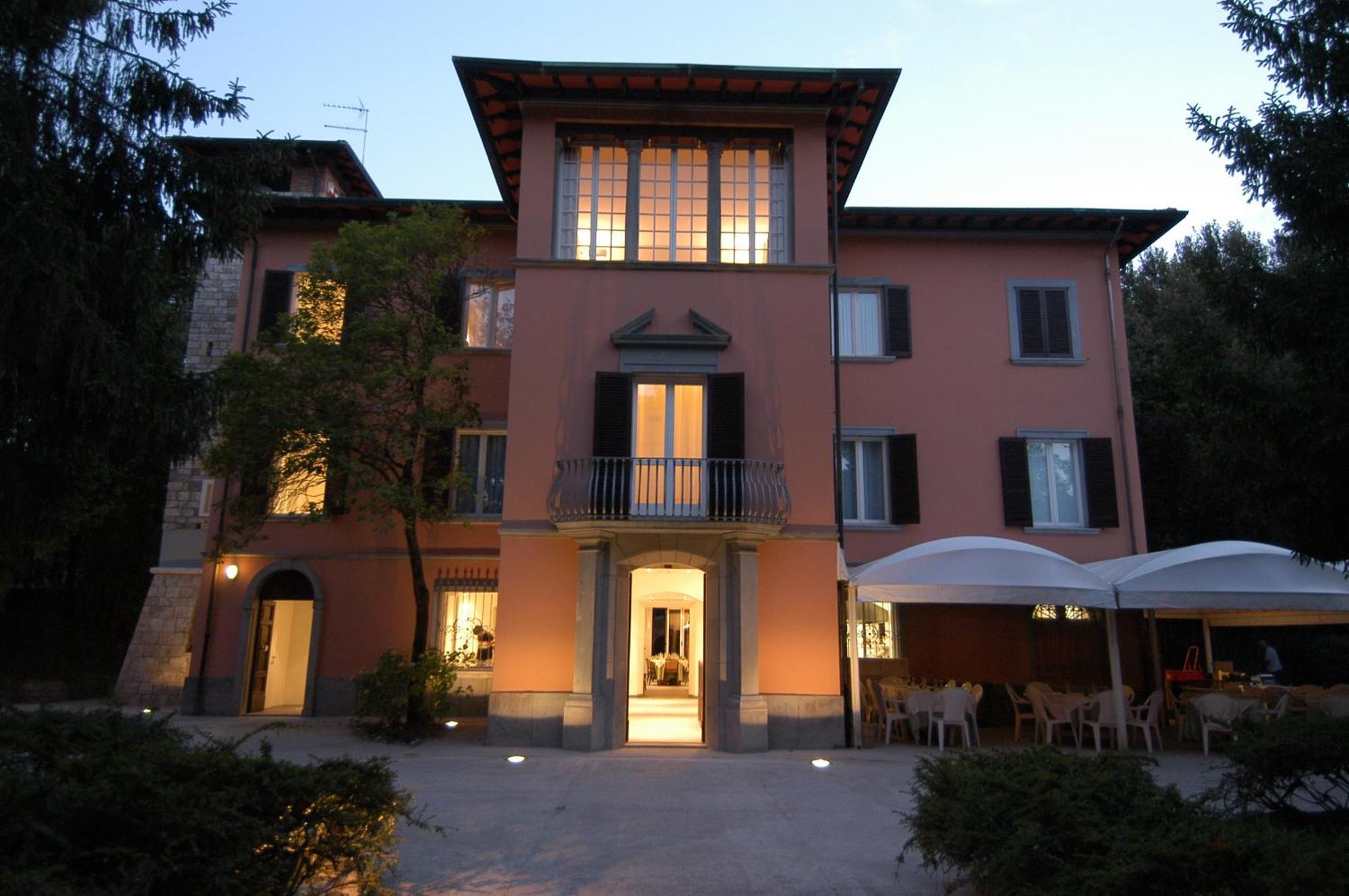 Residence Il Fortino Marina di Massa Exterior photo